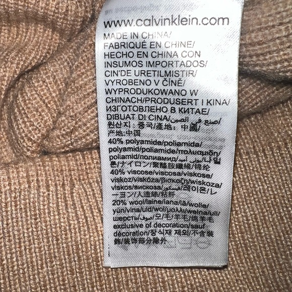 Calvin Klein sweater - Picture 4 of 6